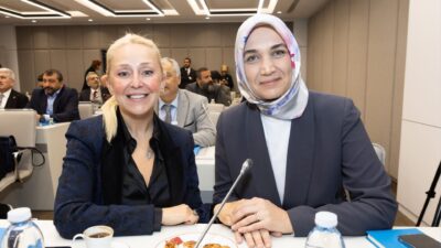 Afyonkarahisar Valisi Doç. Dr. Kübra Güran Yiğitbaş, Basın İlan Kurumu’nun