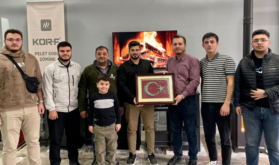 Saadet Partisi Afyonkarahisar İl Başkanı Beytullah Karataş, Anadolu Gençlik Derneği