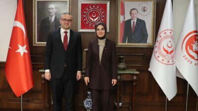 Aile ve Sosyal Hizmetler Bakanı Mahinur Özdemir Göktaş, Türkiye Cumhuriyet