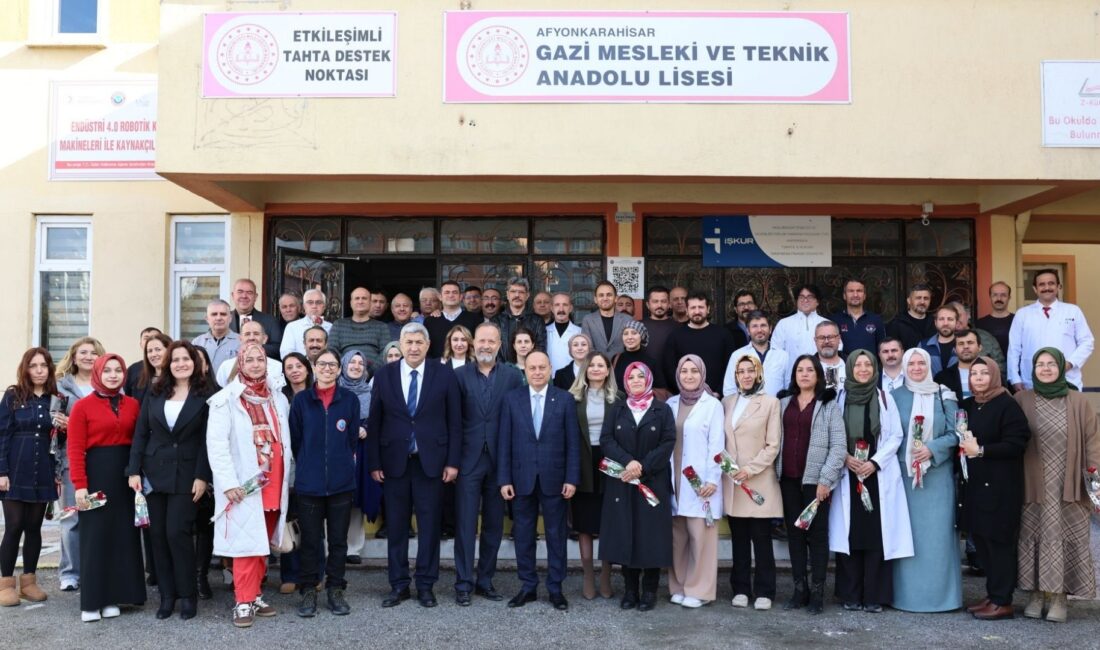 Afyonkarahisar Ticaret ve Sanayi Odası Yönetim Kurulu Başkanı ve Gazi