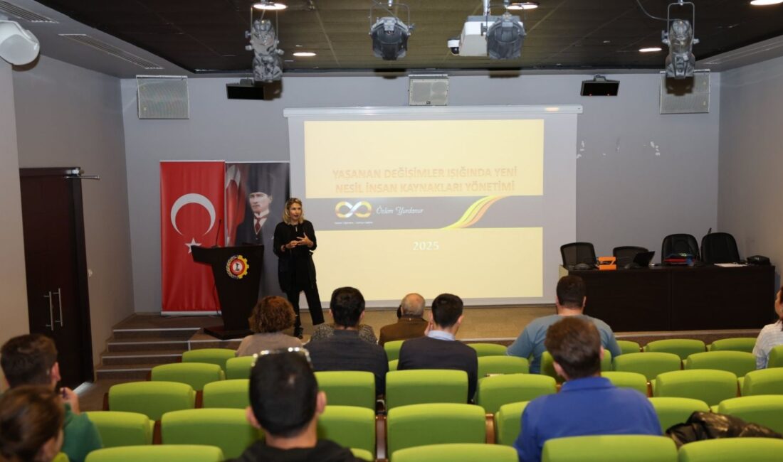Afyonkarahisar Ticaret ve Sanayi Odası (ATSO) KOBİ Akademisi’nden “Değişen Dünyada