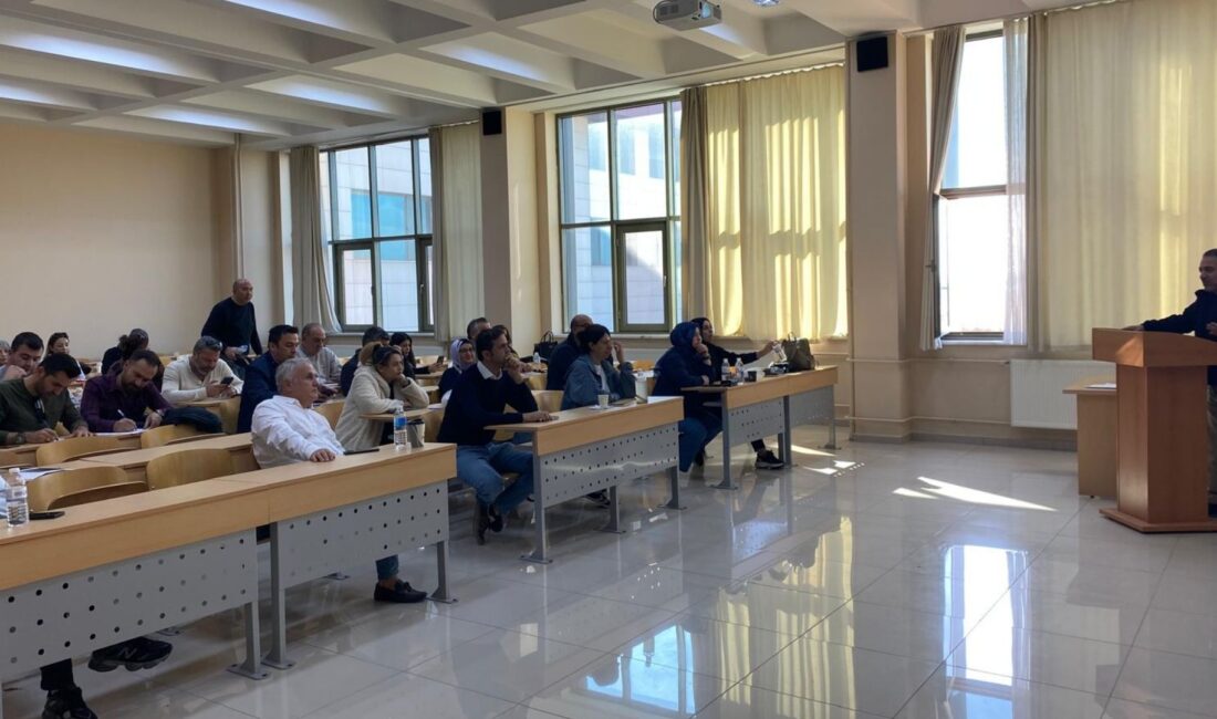Afyon Kocatepe Üniversitesi (AKÜ) Sürekli Eğitim Uygulama ve Araştırma Merkezi