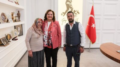 Afyonkarahisar Belediye Başkanı Burcu Köksal, doğayla iç içe yaşamlarıyla tanınan