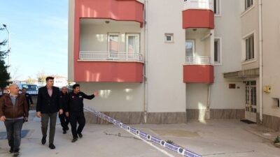 Nazmi Saatçi Mahallesi 576. Sokak ile İbni Sina Caddesi kesişiminde