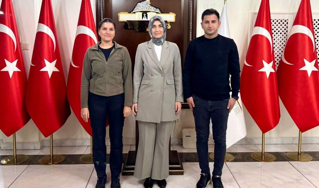 Afyonkarahisar Valisi Doç. Dr. Kübra Güran Yiğitbaşı, Komiser Yardımcısı Ali