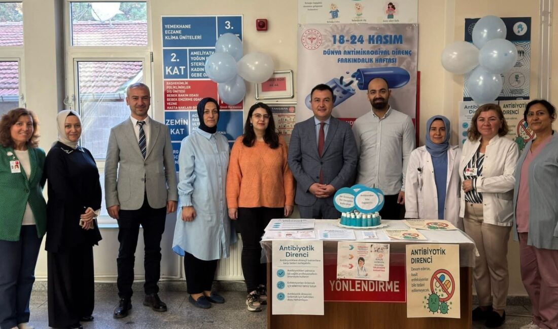 Sandıklı Devlet Hastanesi Başhekimi Dr. Abdul Fettah Nur, Dünya Antimikrobiyal