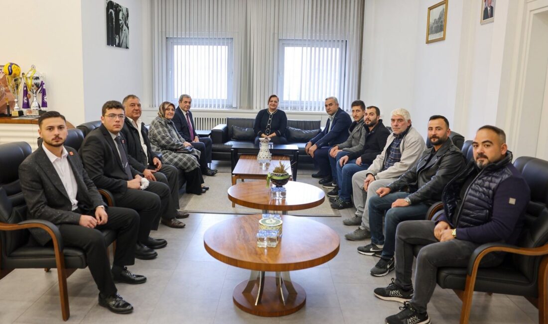 Afyonkarahisar Belediye Başkanı Burcu Köksal, Cumhuriyet Halk Partisi Bayat İlçe