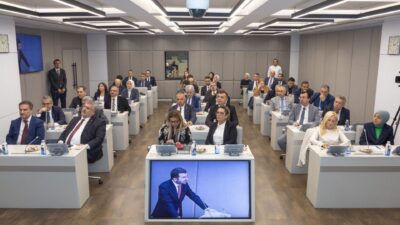 Afyonkarahisar Valisi Doç. Dr. Kübra Güran Yiğitbaşı, İstanbul’da gerçekleştirilen Basın