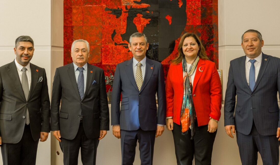 Afyonkarahisar Belediye Başkanı Burcu Köksal, Cumhuriyet Halk Partisi (CHP) Afyonkarahisar