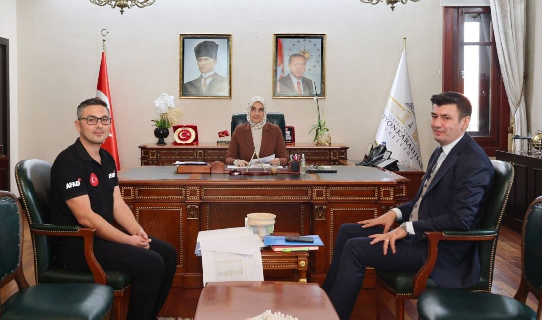 Afyonkarahisar Valisi Doç. Dr. Kübra Güran Yiğitbaşı başkanlığında değerlendirme toplantısı