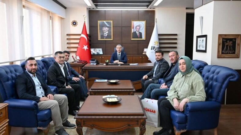 Türkiye Seyahat Acentaları Birliği (TÜRSAB) Dumlupınar Bölge Temsil Kurulu heyeti,
