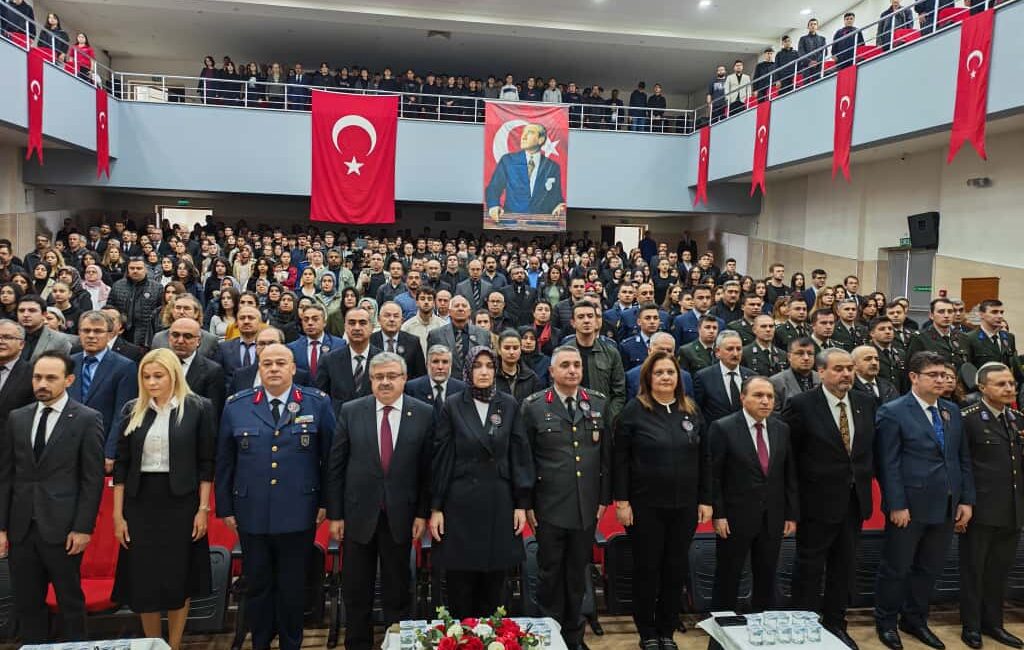 Afyonkarahisar’da 10 Kasım Atatürk’ü Anma Günü dolayısıyla Kamil Miras Anadolu