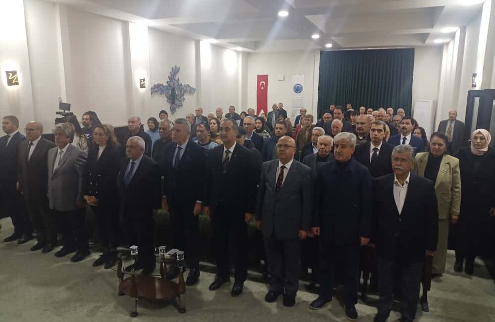 Afyon Kocatepe Üniversitesi (AKÜ) Rıza Çerçel Kültür Merkezinde “Etem Tem