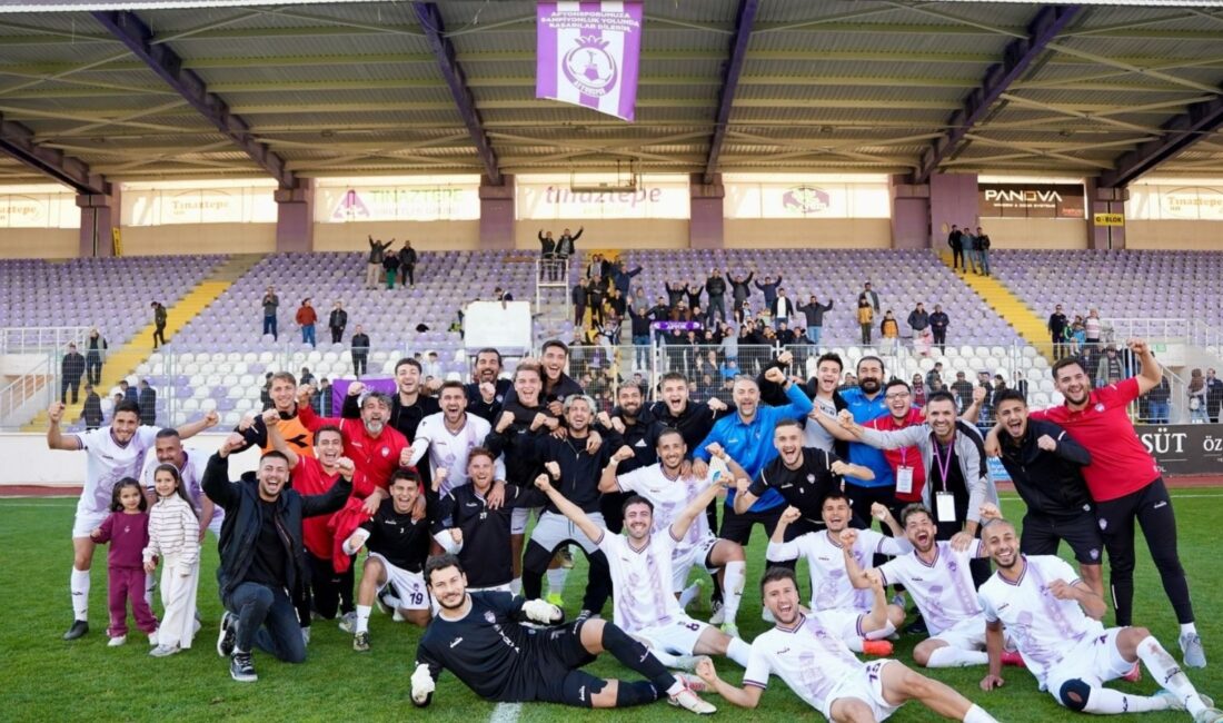 1923 Afyonkarahisarspor
sezonun ilk galibiyeti aldı
BAL 7. Grup’ta mücadele eden