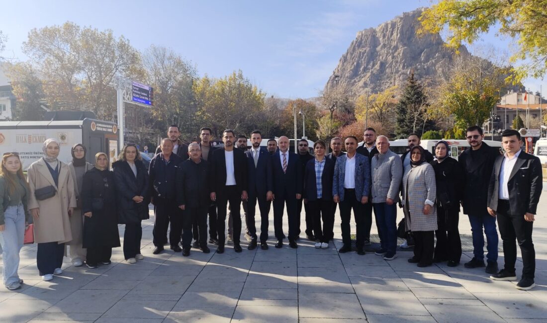 AK Parti Afyonkarahisar İl Gençlik Kolları, “81 Hayal, Bir Türkiye”