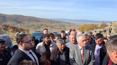 Cumhuriyet Halk Partisi İl Başkanı Hasan Karadeniz ve yönetim kurulu