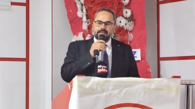 Demokrat Parti (DP) İscehisar İlçe Başkanı Yıldırım Mercan, parti kongresinde