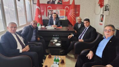 Demokrat Parti (DP) Genel Başkanı Gültekin Uysal, Cumhuriyet Halk Partisi