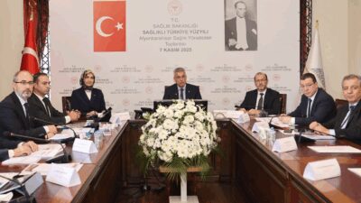 Afyonkarahisar’da, Sağlık Bakanı Prof. Dr. Kemal Memişoğlu başkanlığında “Sağlıklı Türkiye
