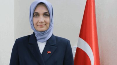 Afyonkarahisar Valisi Doç. Dr. Kübra Güran Yiğitbaşı, Türkiye Cumhuriyeti’nin kurucusu,