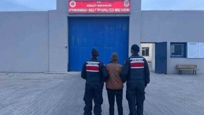 Afyonkarahisar’da çeşitli suçlardan aranan 43 kişi jandarma tarafından yakalanırken, şahıslardan