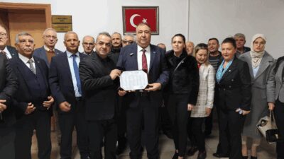 Geçtiğimiz günlerde gerçekleştirilen İYİ Parti Afyonkarahisar İl Kongresi’nde yeniden seçilerek