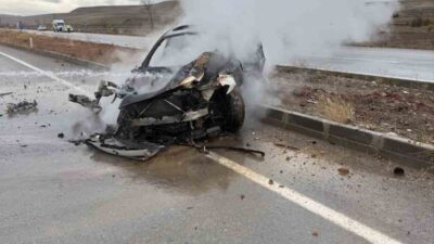 Tokat’ta yağmur nedeniyle kayganlaşan yolda kontrolden çıkan otomobil, kaza sonrası