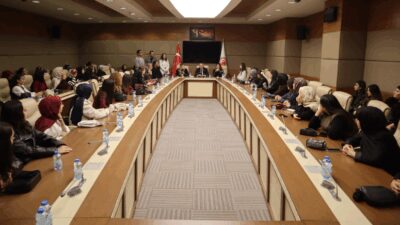 İYİ Parti Genel Başkan Yardımcısı ve Afyonkarahisar Milletvekili Hakan Şeref