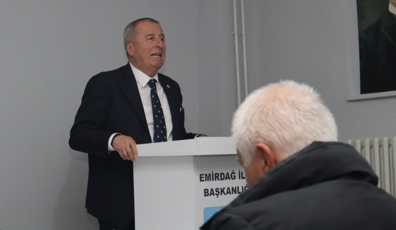 İYİ Parti Genel Başkan Yardımcısı ve Afyonkarahisar Milletvekili Hakan Şeref