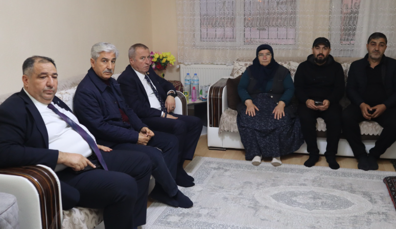 İYİ Parti Genel Başkan Yardımcısı ve Afyonkarahisar Milletvekili Hakan Şeref