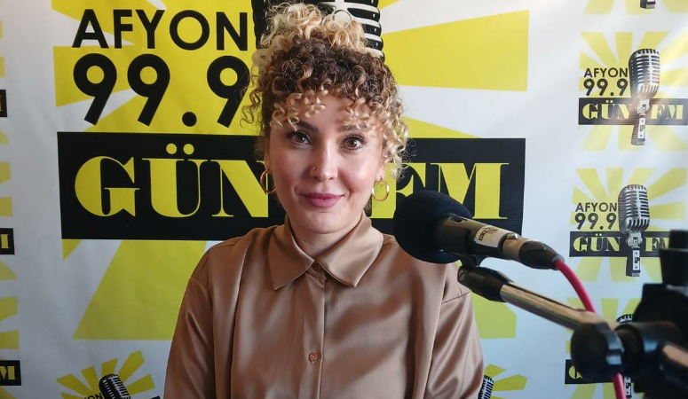 Kadına yönelik şiddetin insan hakkı ihlali olduğunu vurgulayan ŞÖNİM Müdürü