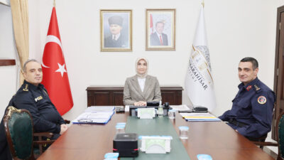 Vali Doç. Dr. Kübra Güran Yiğitbaşı, İçişleri Bakanı Ali Yerlikaya’nın