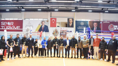 Afyonkarahisar’da 19-21 Aralık tarihleri arasında gerçekleştirilen Muay Thai Minik, Yıldız,