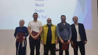 AFSÜ Eczacılık Fakültesi tarafından Mavi Salonda düzenlenen ‘Kariyer Yolunda Deneyim