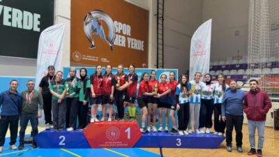Afyonkarahisar’da düzenlenen Okul Sporları Gençler Masa Tenisi Müsabakaları, Tınaztepe Spor
