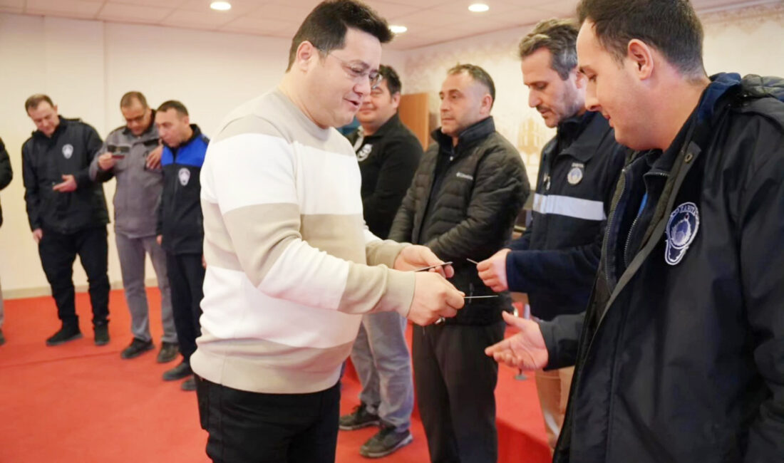 Bolvadin Belediye Başkanı Derviş Aynacı, Zabıta Müdürlüğü personeliyle düzenlenen sabah