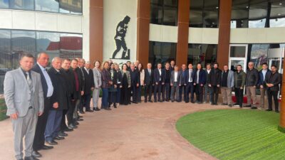 Cumhuriyet Halk Partisi (CHP) Afyonkarahisar İl Başkanı Hasan Karadeniz, yönetim