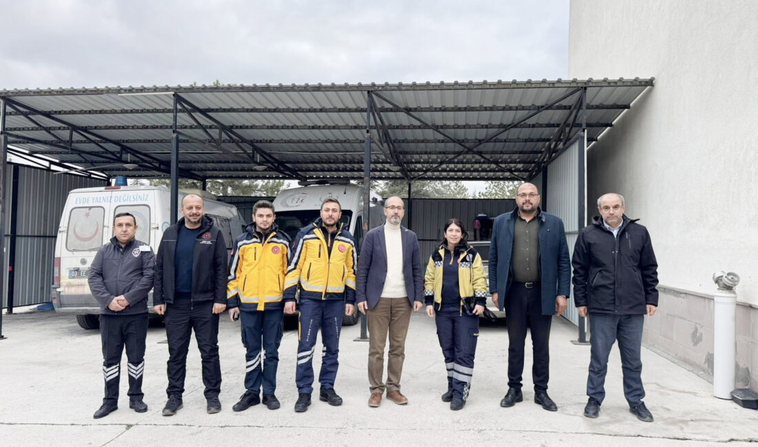 Afyonkarahisar İl Sağlık Müdürü Dr. Hakkı Öztürk, Bayat Belediye Başkanı
