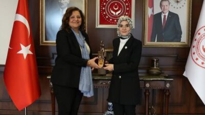 Afyonkarahisar Belediye Meclisi’nde gündüz bakım evi, kreş ve yaşlı bakım