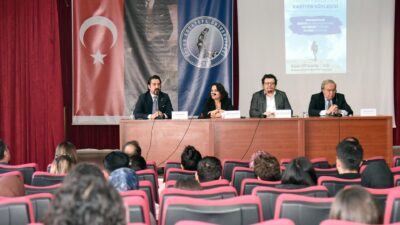 Afyon Kocatepe Üniversitesi (AKÜ) Eğitim Fakültesi tarafından “Kariyer Söyleşisi” düzenlendi.