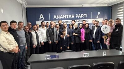 Anahtar Parti Afyonkarahisar Merkez İlçe kongresi tamamlandı. Kongre sonucunda Merkez