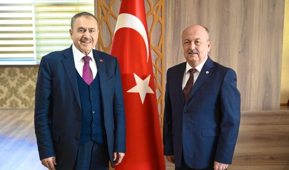 Eski Orman ve Su İşleri Bakanı Prof. Dr. Veysel Eroğlu,