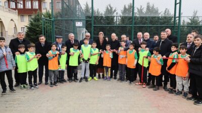 Afyonkarahisar Valisi Doç. Dr. Kübra Güran Yiğitbaşı, öğrencilerin talebi doğrultusunda