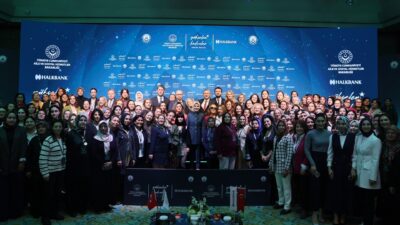Aile ve Sosyal Hizmetler Bakanı Mahinur Özdemir Göktaş, Antalya’da “Yükselen