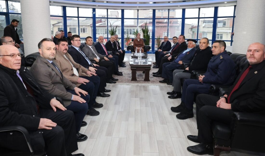 Afyonkarahisar Valisi Doç. Dr. Kübra Güran Yiğitbaşı, Şuhut Belediye Başkanlığını