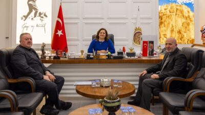 Afyonkarahisar Belediye Başkanı Burcu Köksal, İl Genel Meclis Başkanı Mehmet
