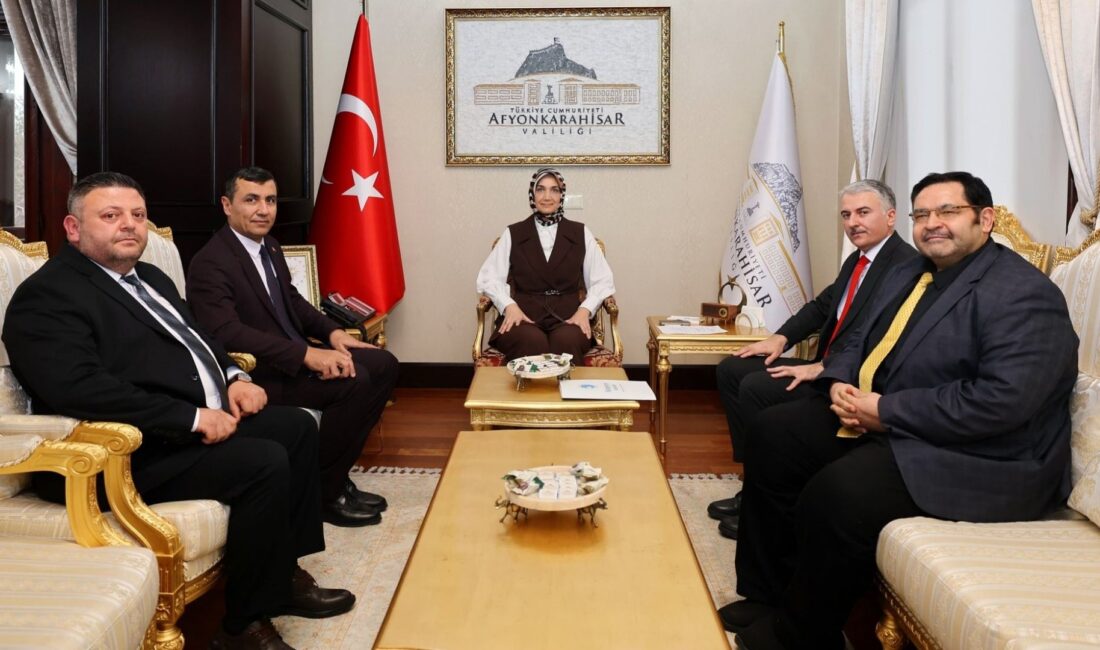 Afyonkarahisar Valisi Doç. Dr. Kübra Güran Yiğitbaşı; Afyonkarahisar’da düzenlenen “Akran