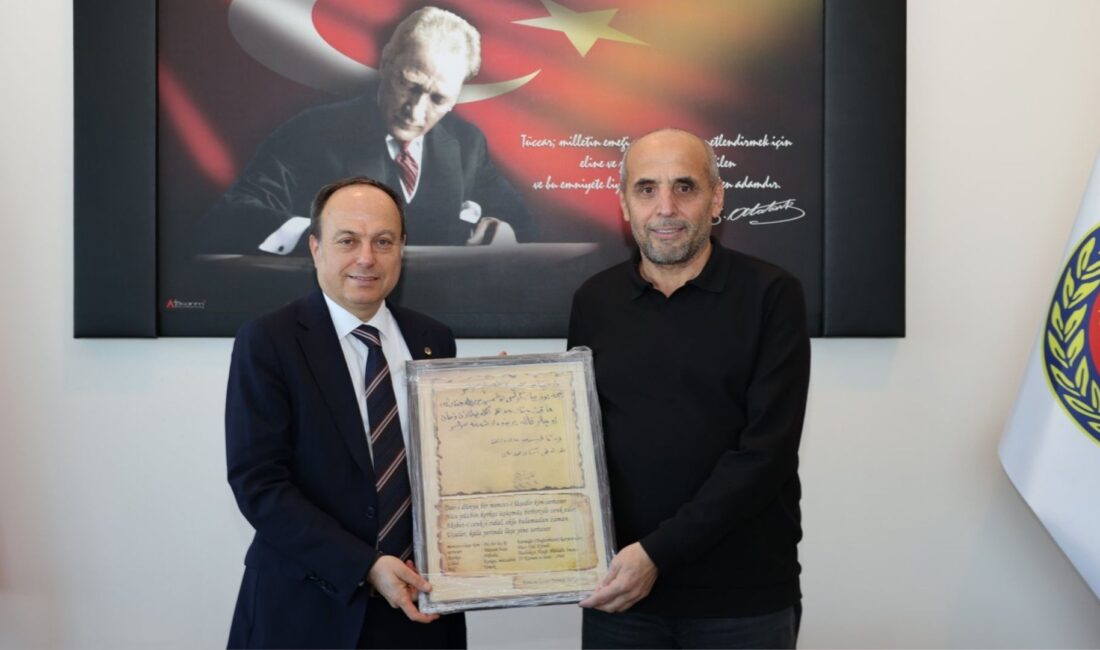 &nbsp; Afyon Kocatepe Üniversitesi Öğretim Üyesi ve Afyon Kent ve