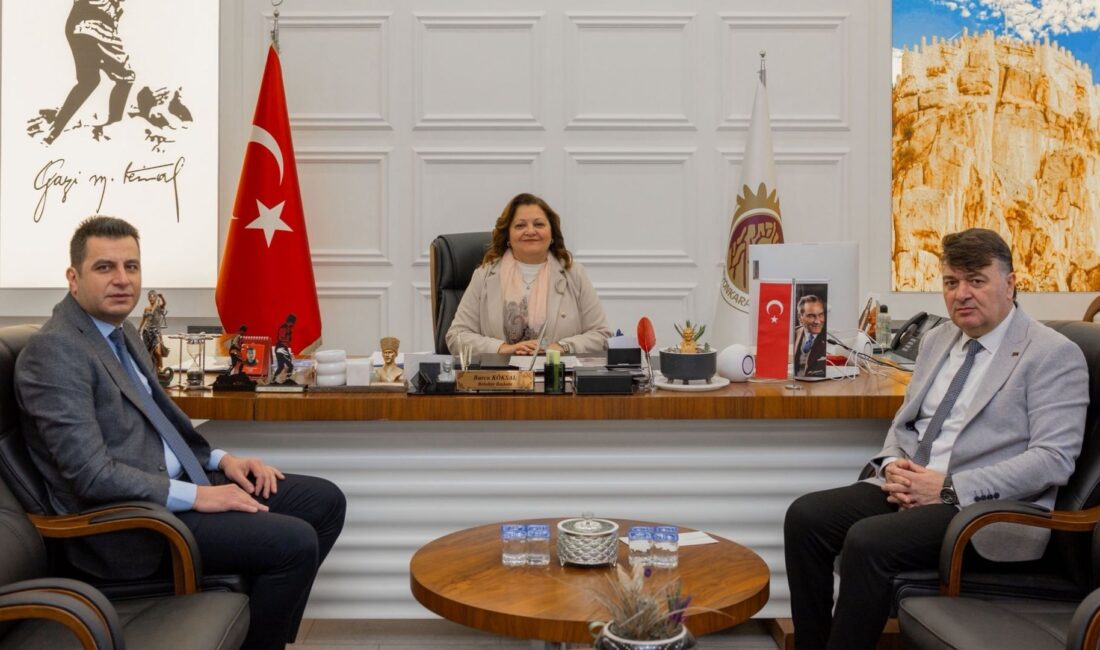 Afyonkarahisar Belediye Başkanı Burcu Köksal, Şoförler ve Otomobilciler Esnaf Odası