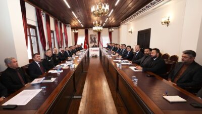 Afyonkarahisar Valisi Doç. Dr. Kübra Güran Yiğitbaşı başkanlığında, yılbaşı gecesi